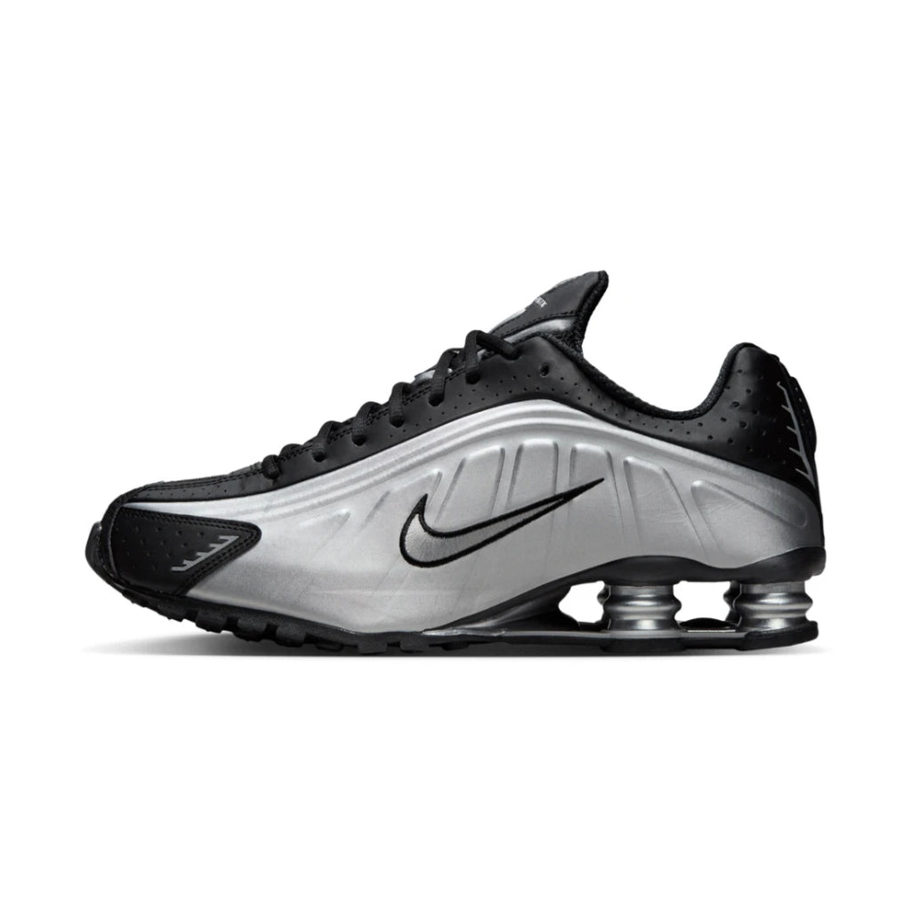 Nike Shox R4 in Metallic Silver and Black