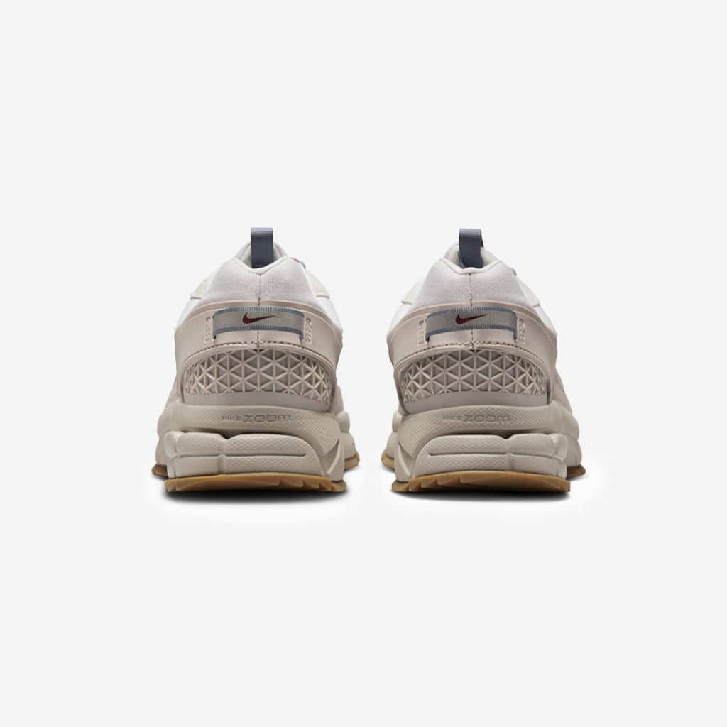 Nike Zoom Vomero Roam Vast Grey