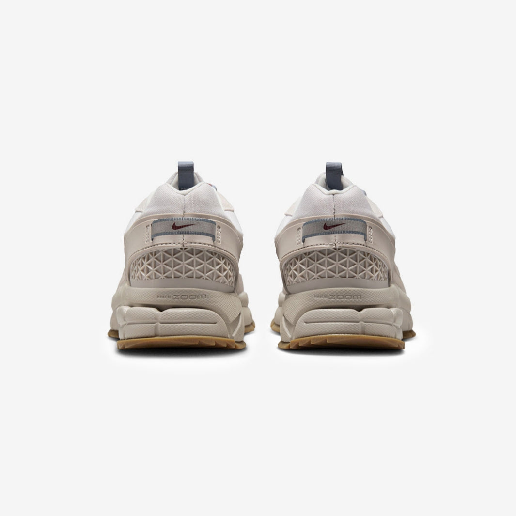 Nike Zoom Vomero Roam Vast Grey
